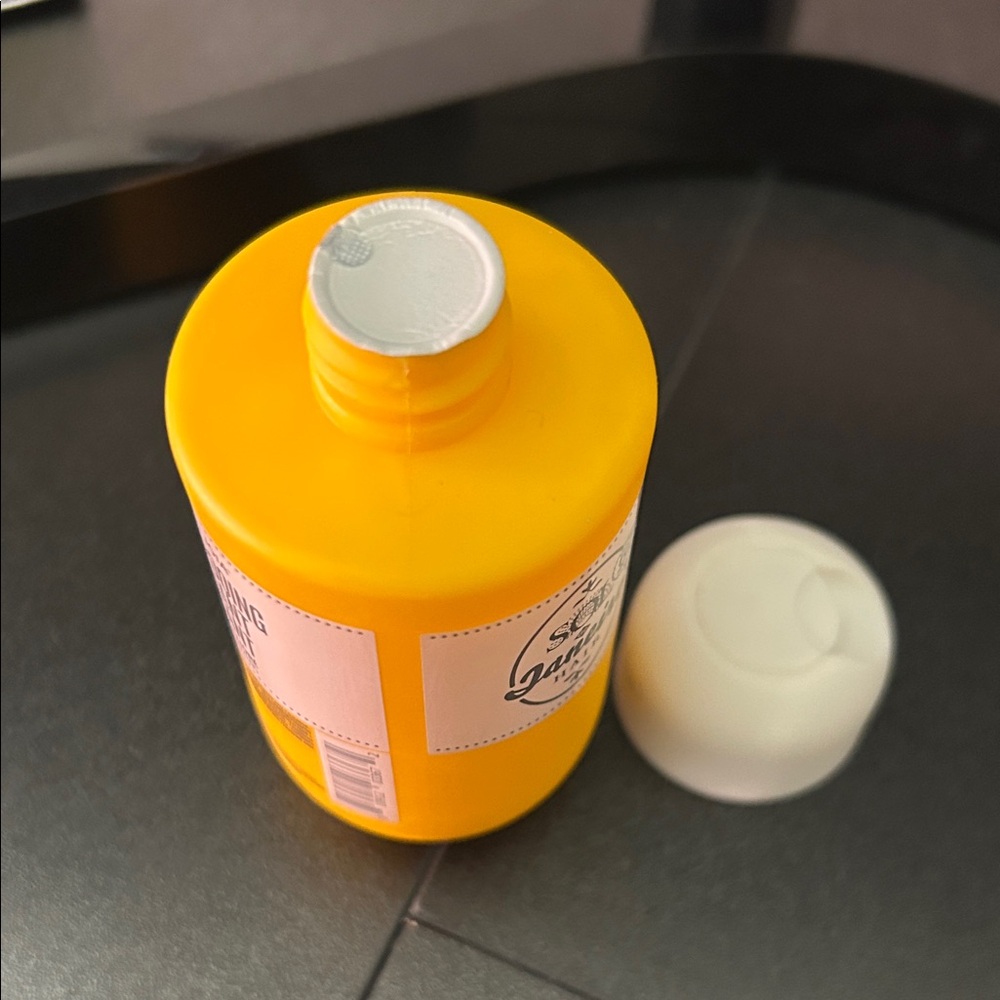 Sol de Janeiro Strengthening + Smoothing Shampoo - Picture 3 of 3
